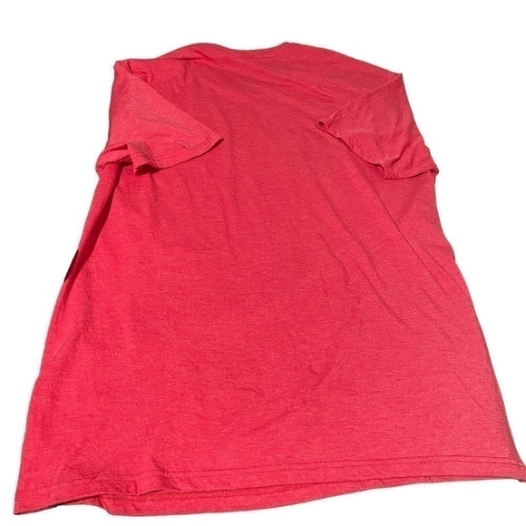 Polaris Retro Star TShirt  - Size Large Round Neck
• Sport your love for Polaris - Picture 5 of 6